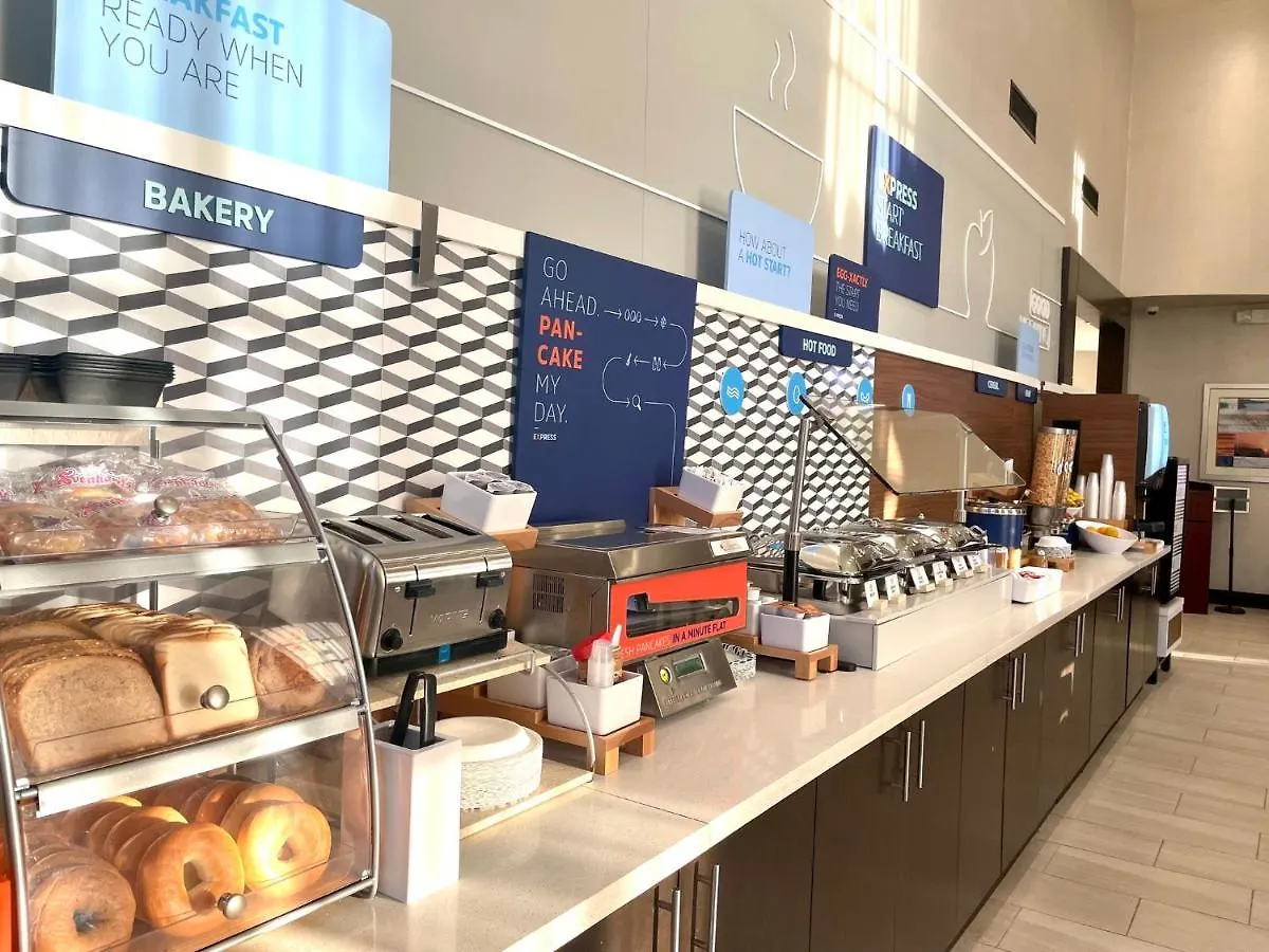 **  Holiday Inn Express Hotel & Suites Hermosa Beach By Ihg United States