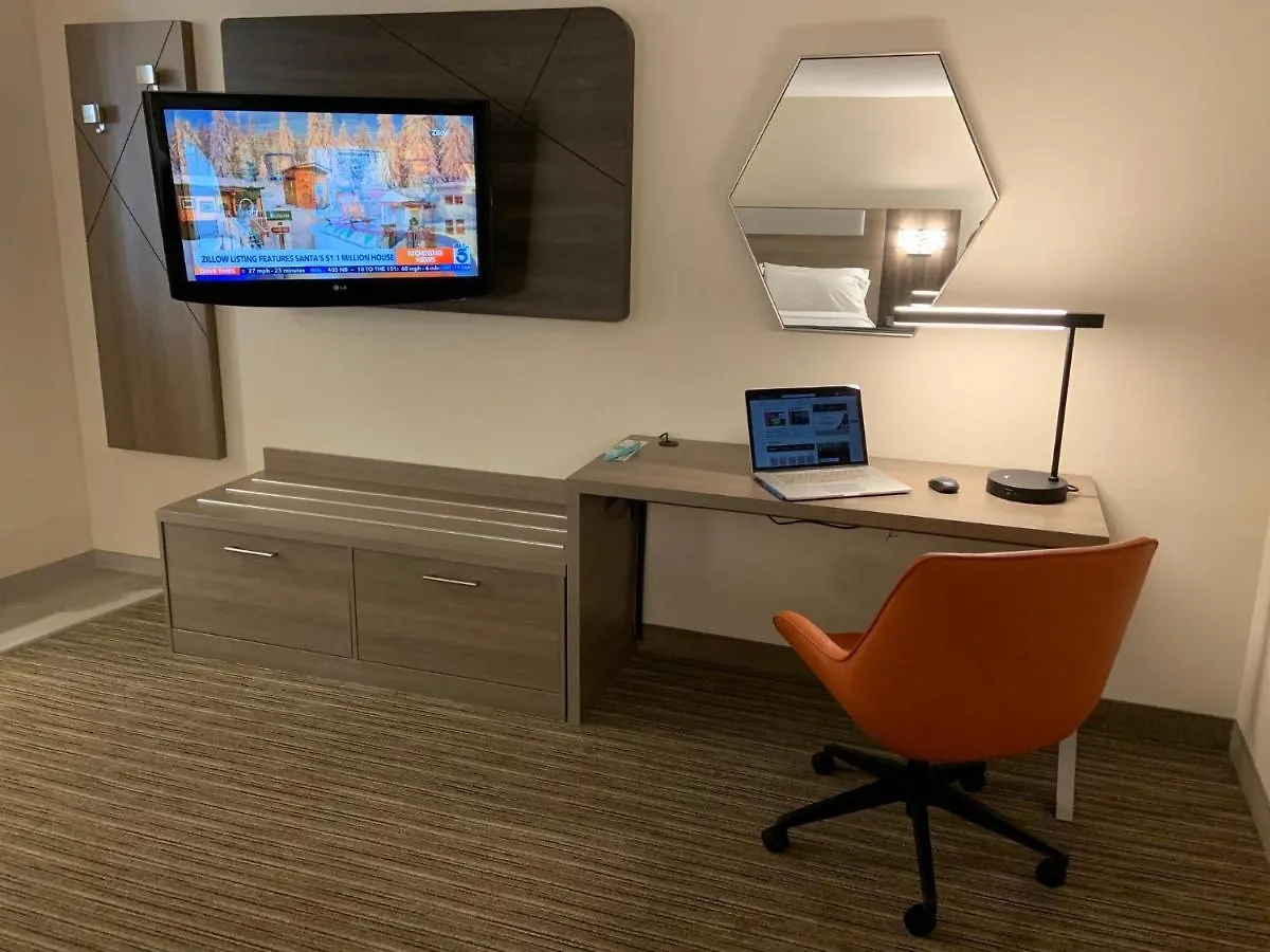 Holiday Inn Express Hotel & Suites Hermosa Beach By Ihg